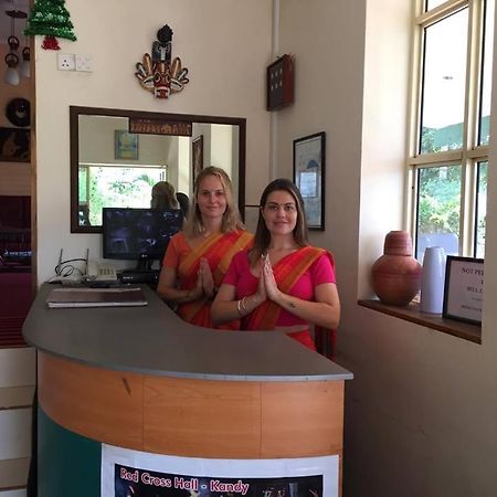 Days Inn Kandy Esterno foto