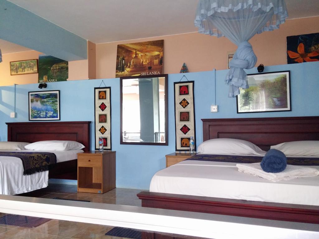 Days Inn Kandy Esterno foto
